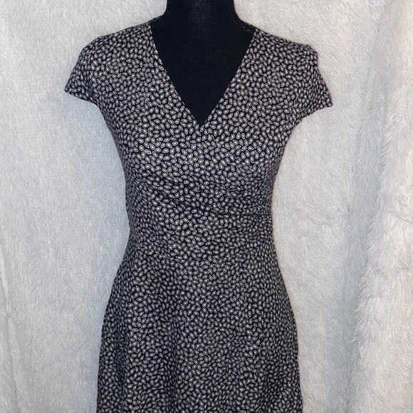 Lark & Ro Dresses & Skirts - NIB Lark & Ro. Dress XS